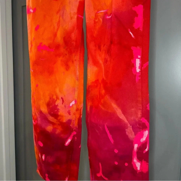 NWT Good American Jeans PRENTIS BURRELL Tie Dye Painted 90’s High Waist Sz 10/30 - Picture 10 of 13